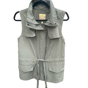 Princess Vera Wang Olive Green Sleeveless Utility Vest
